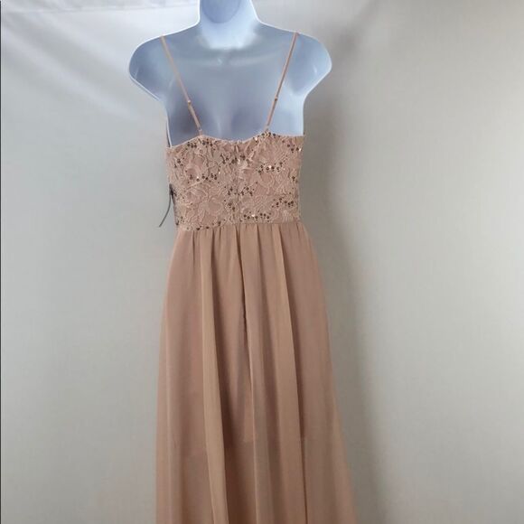 Sweet storm Maxi dress  - Picture 5 of 8